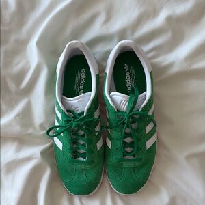 Adidas Classic Green and White Trainers